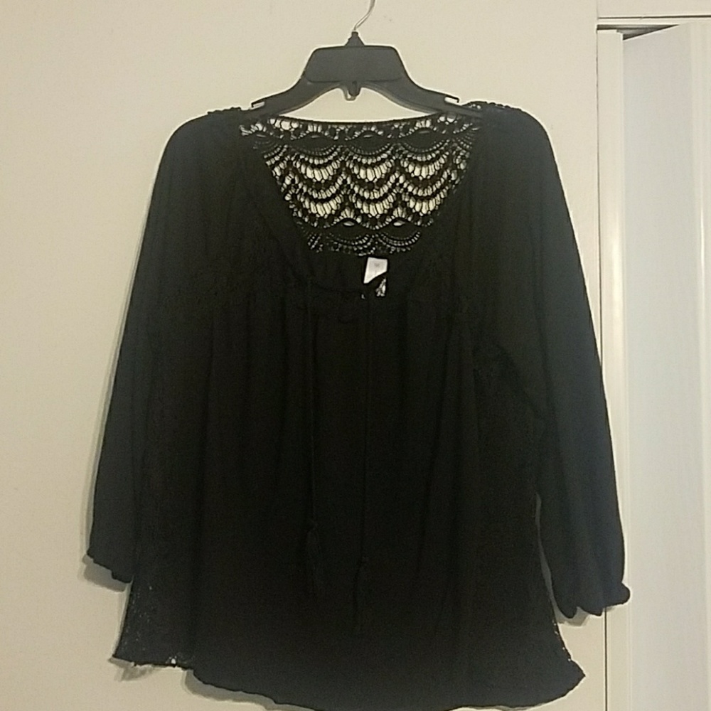 Juniors top